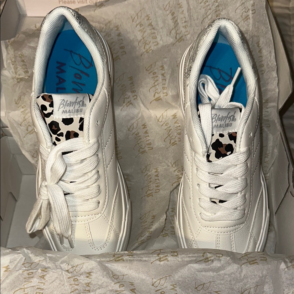 Blowfish White Sneakers with Thick Sole and Smooth Finish